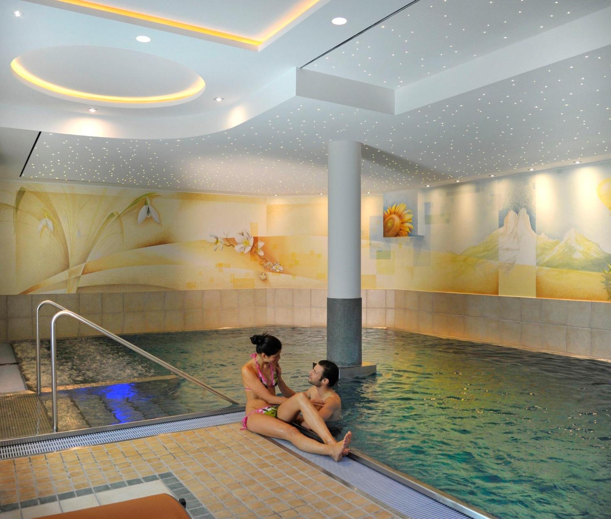 Hotel Bischofsmuetze Фильцмос Экстерьер фото
